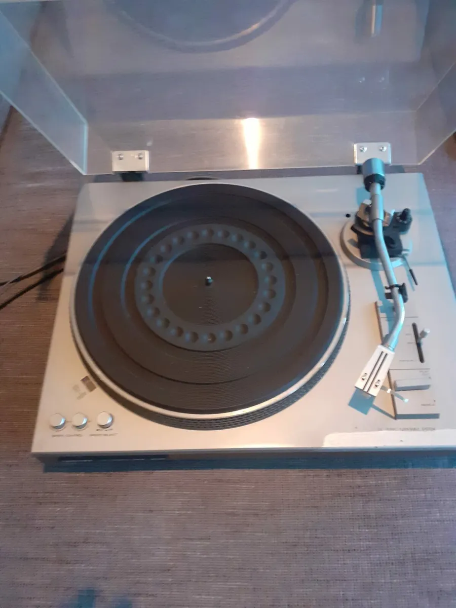 Toshiba 330 vintage HiFi - Image 2