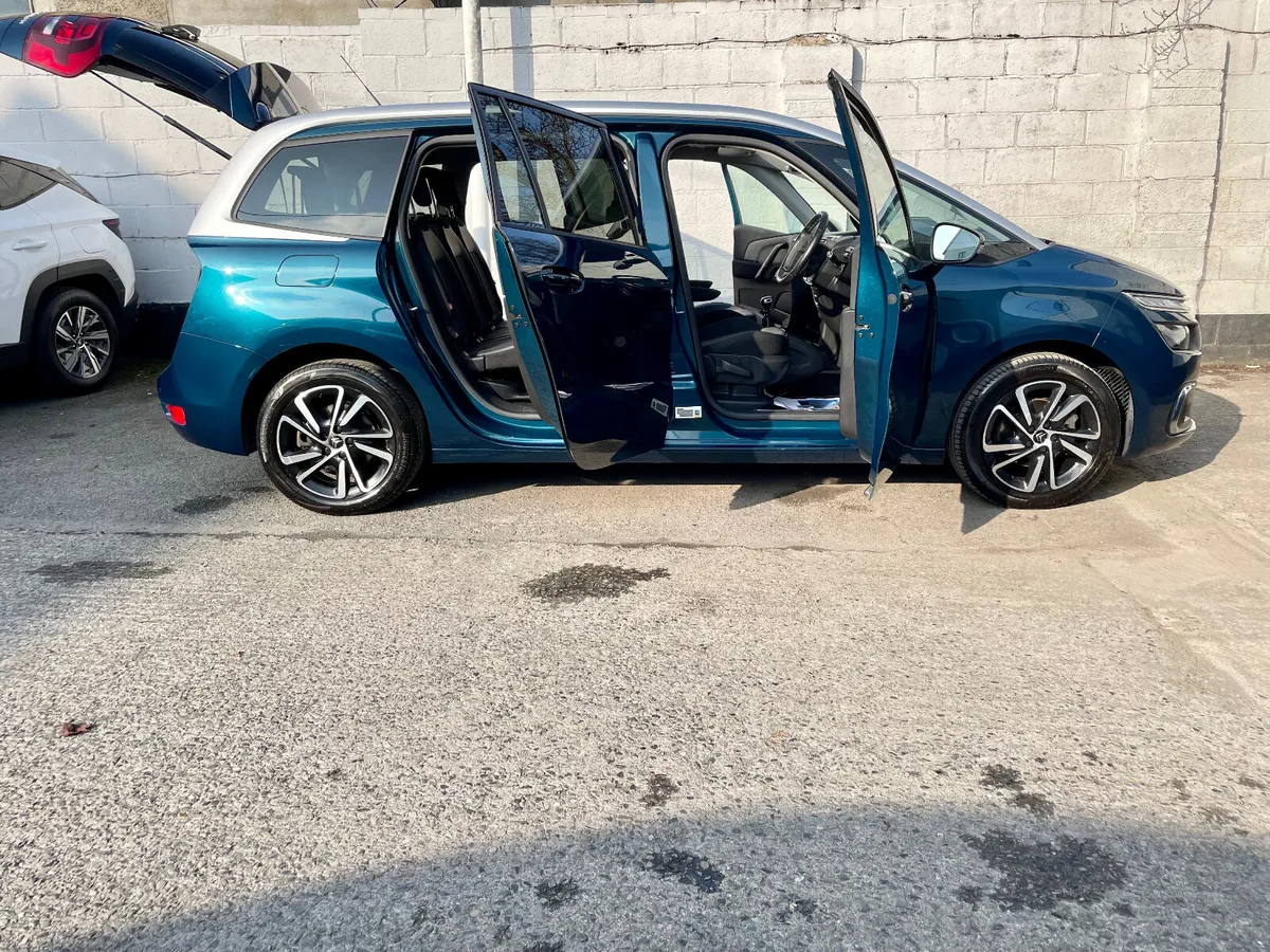 Citroen Grand C4 Spacetourer 1.5 Diesel Man, 2022 - Image 3
