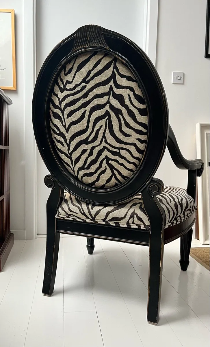 Zebra print armchairs x 2 - Image 4