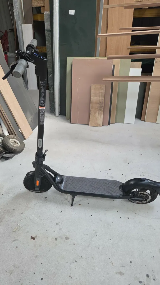 E scooter - Image 1