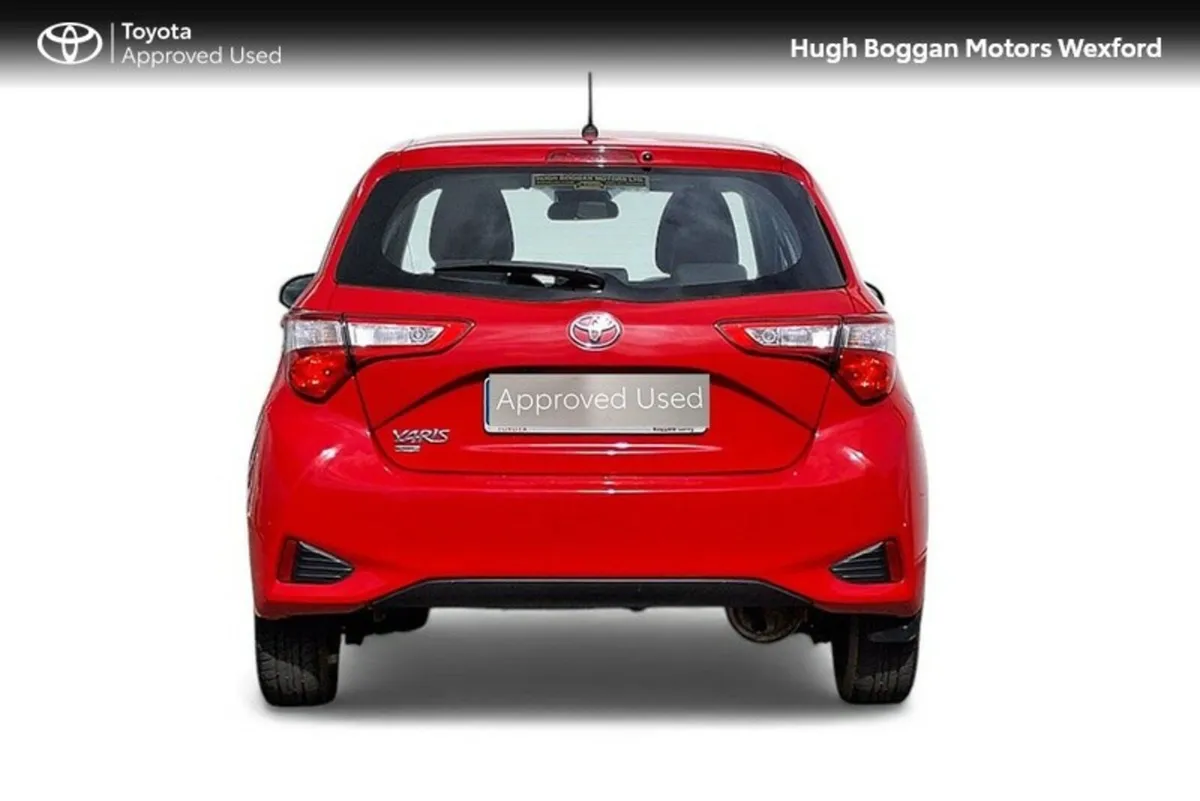 Toyota Yaris HYBRID LUNA ONE OWNER FULL TOYOTA SER - Image 4