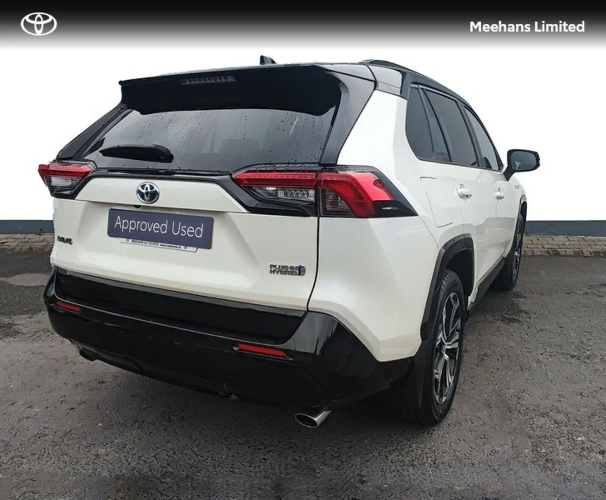 Toyota RAV4 RAV4 PLUG-IN HYBRID SPORT - Image 2