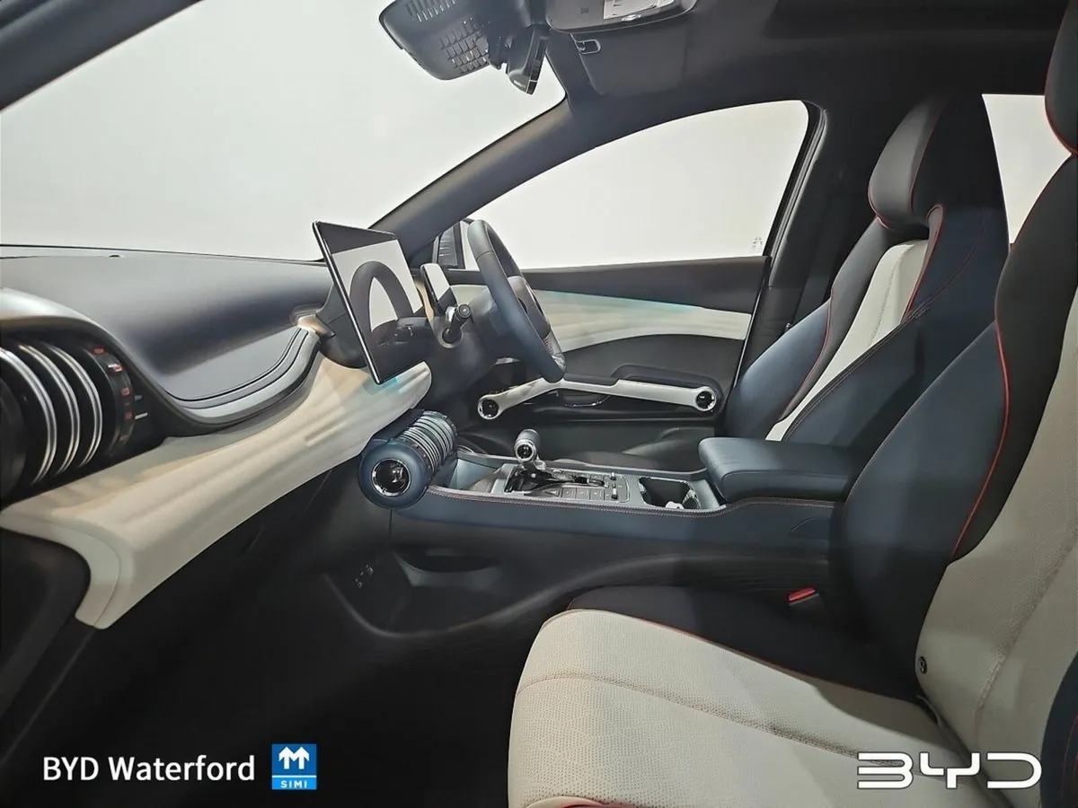 BYD ATTO 3 Finance Rates from 3.5% Order Now for 2 - Image 4
