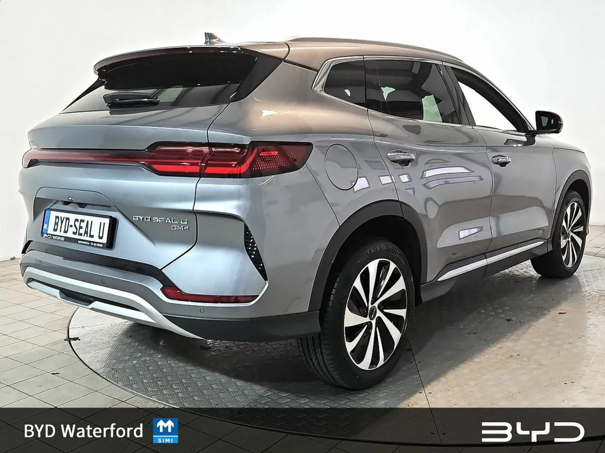 BYD SEAL U *Finance Rates from 4.9%* "Order Now Fo - Image 4