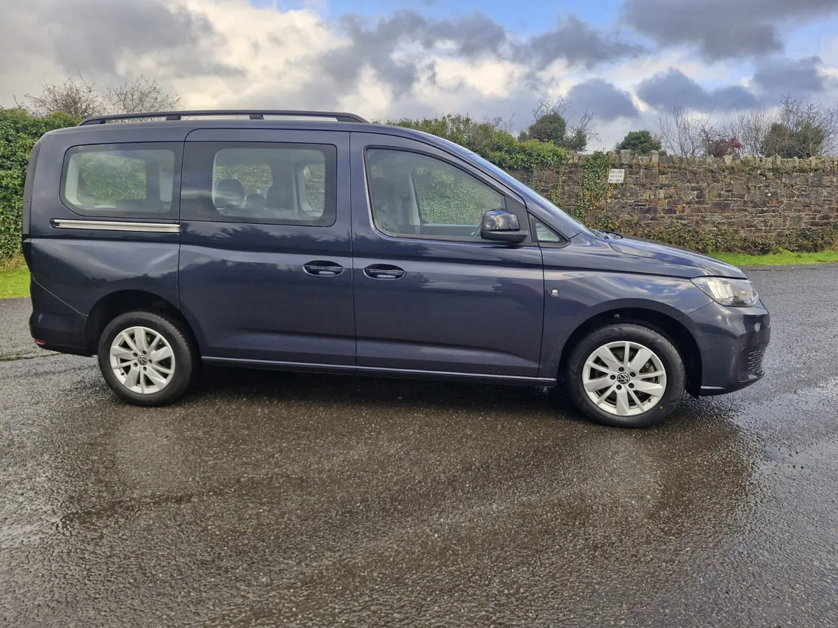 Volkswagen Caddy 2023 7 seater - Image 2
