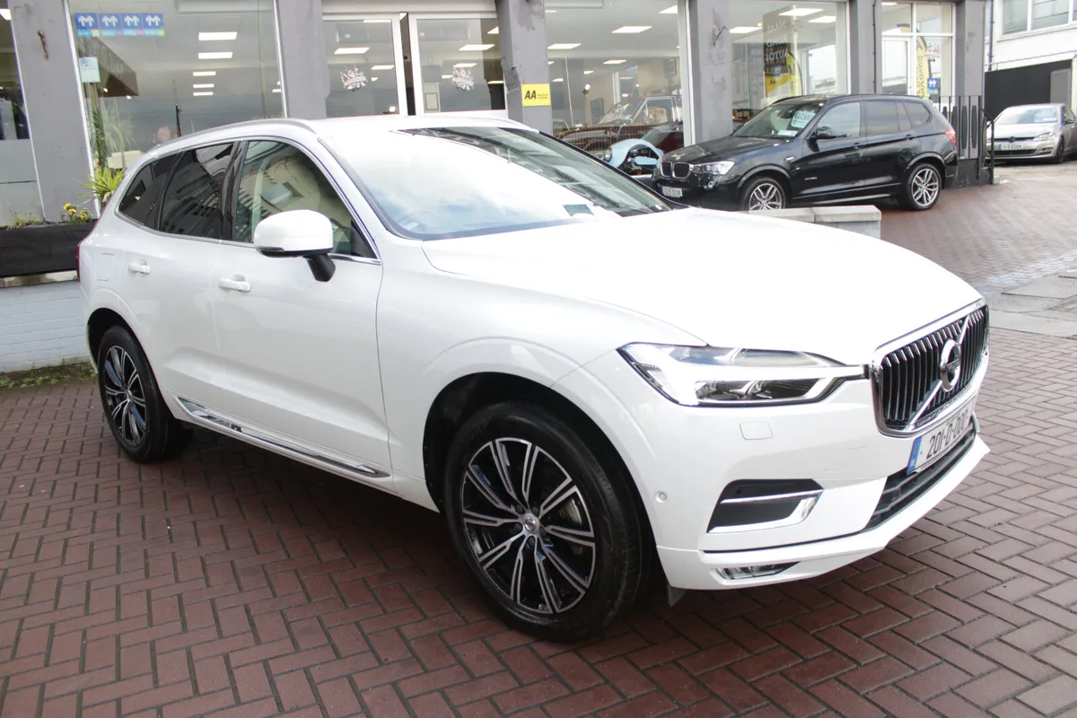 2020 VOLVO XC60 - Image 2