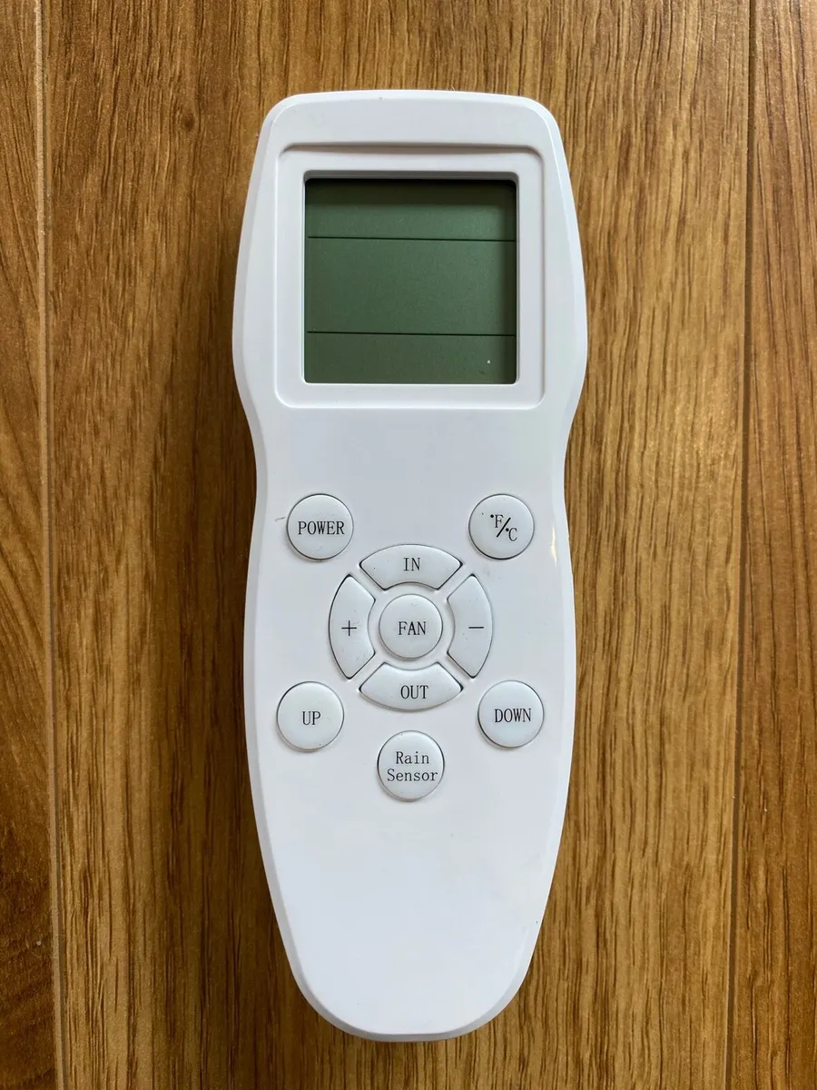 400X400 12V Skylight with Rain Sensor - Image 4