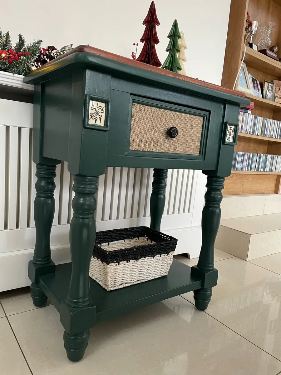 Festive Christmas table - Image 4