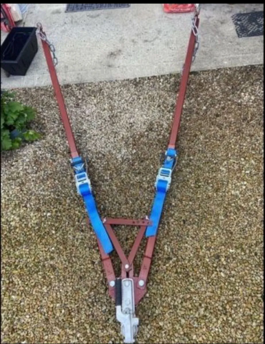 Towing a frame dolly car transporter recovery - Image 1