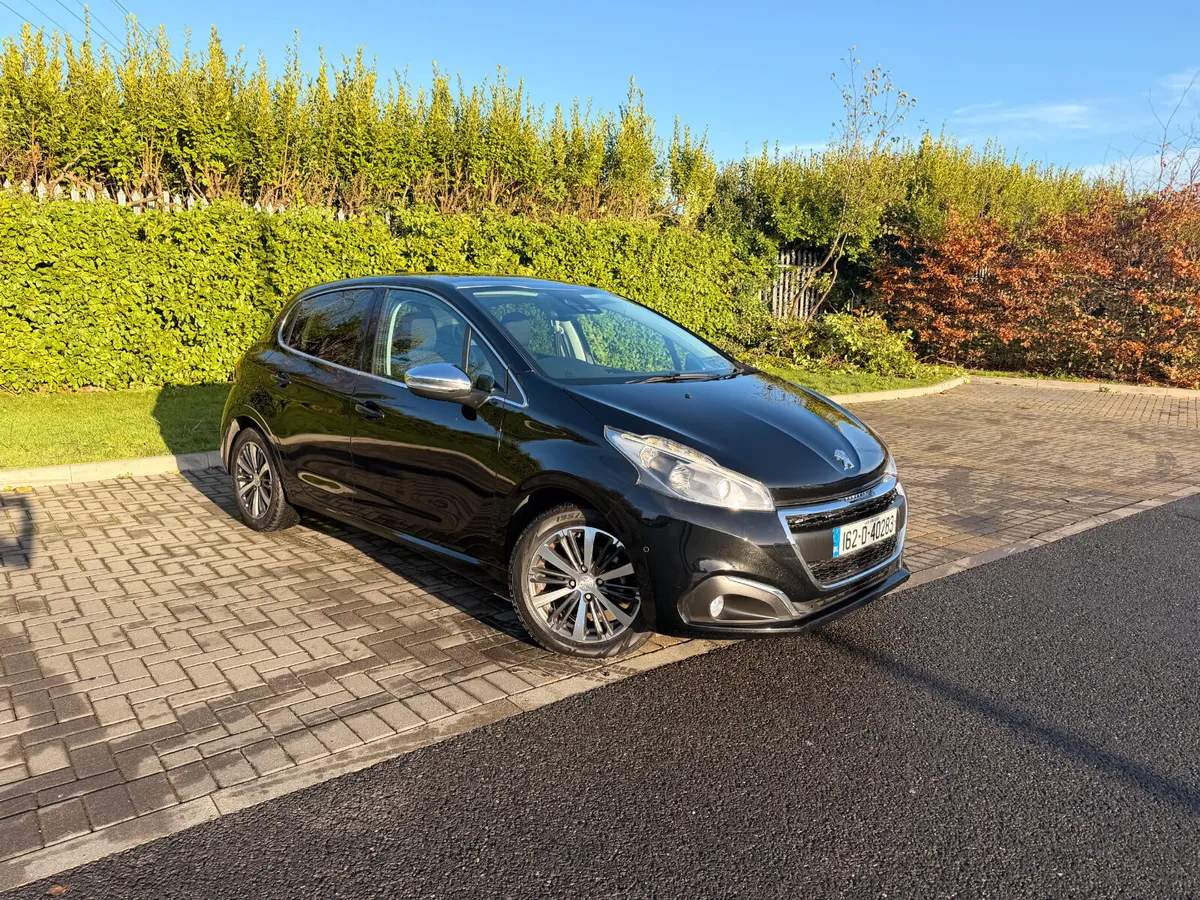 Peugeot 208 2016 Automatic - Image 1
