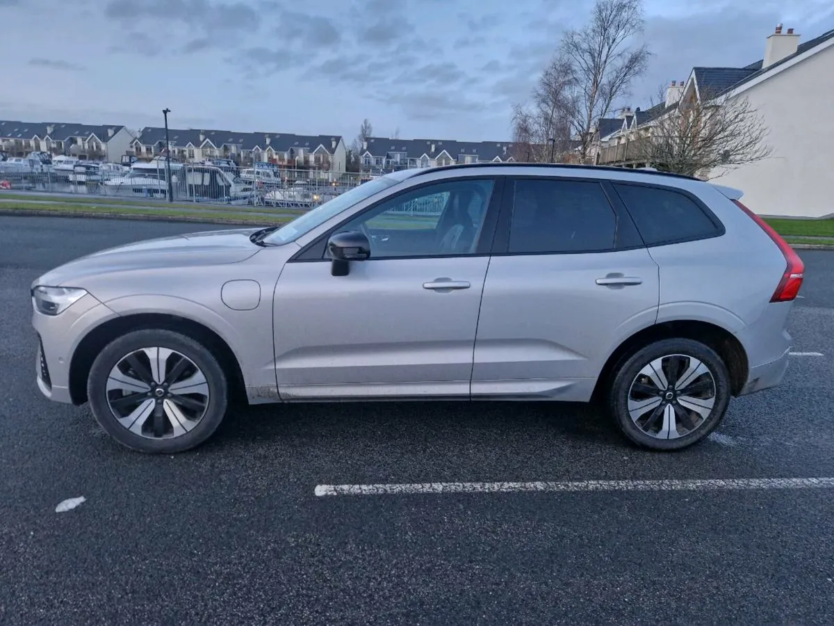 Volvo XC60 T6 Phev Plus Dark AWD Auto - Image 1