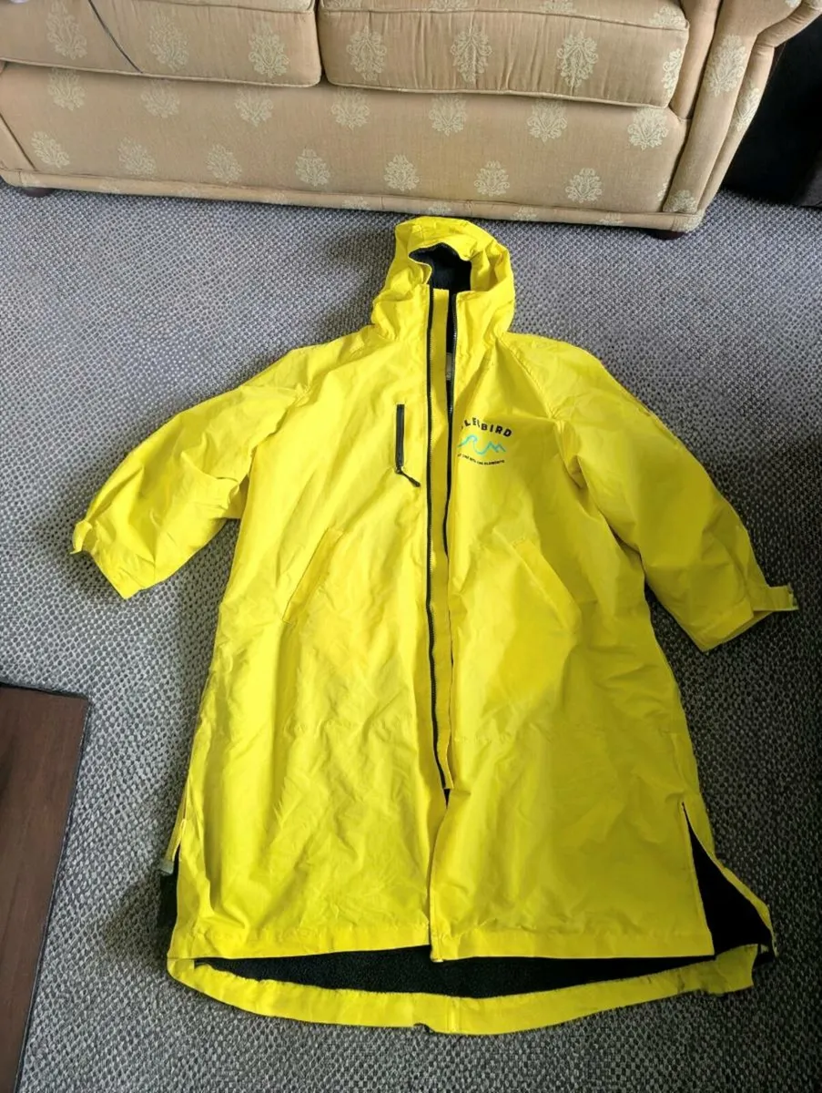 Bluebird dry robe (changing robe) - Image 1