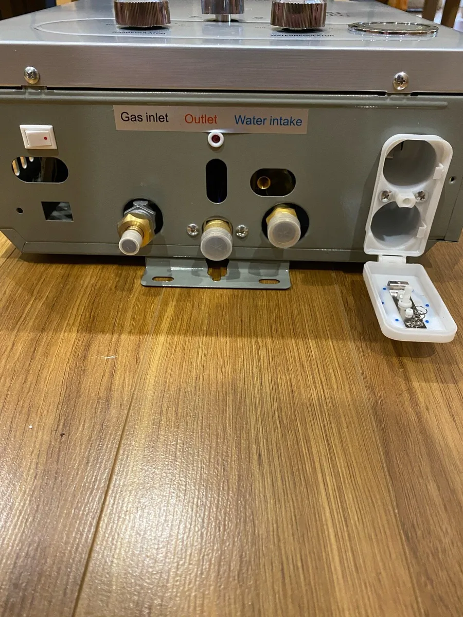 6L, 8L, 12L and 18L Gas Water Heater - Image 3