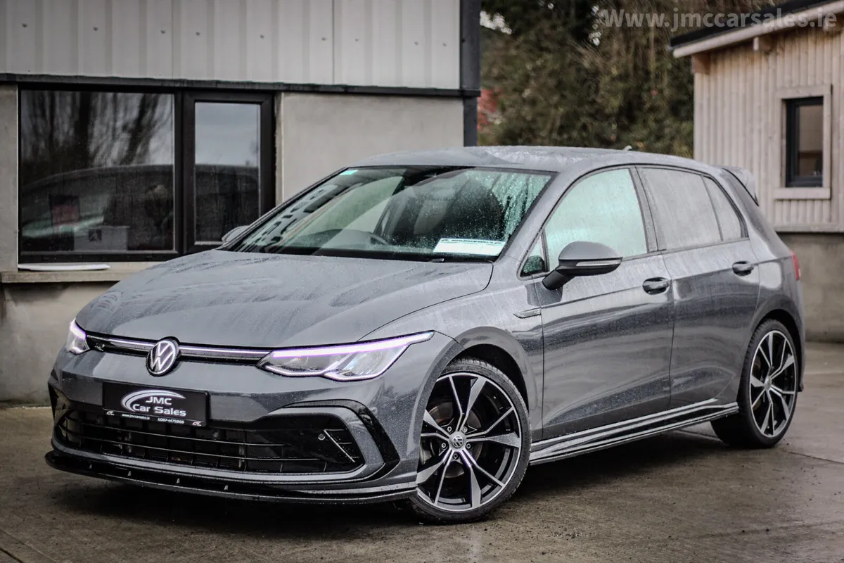 2024 VOLKSWAGEN GOLF R-LINE AUTO - Image 1
