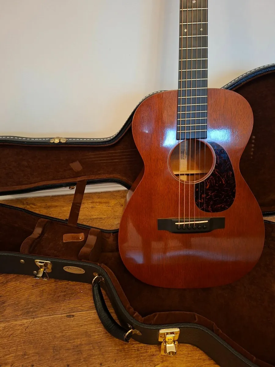 Martin 0-17 Guitar - Image 3