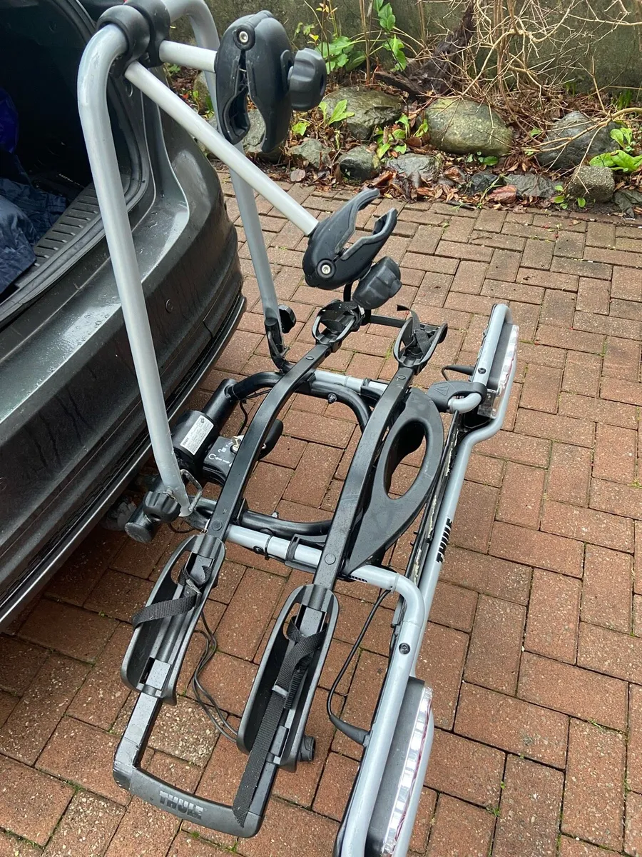 Thule Tow bar. Bike. Rack - Image 2