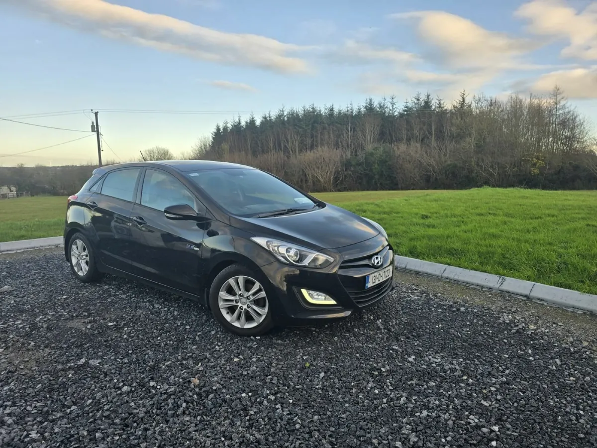 Hyundai i30 2013 - Image 2