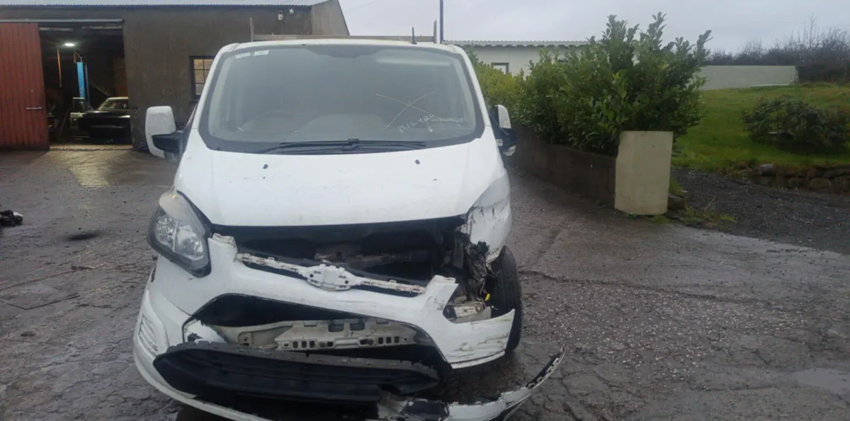 2015 FORD TRANSIT CUSTOM 2.2 DIESEL FOR BREAKING! - Image 1