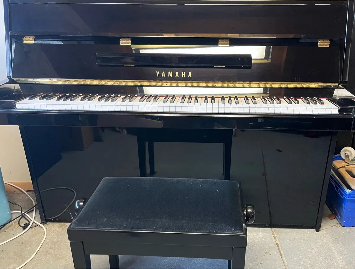 Yamaha M112 Upright Piano - Image 2