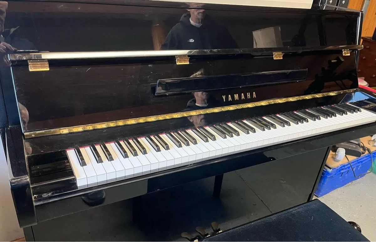 Yamaha M112 Upright Piano - Image 3