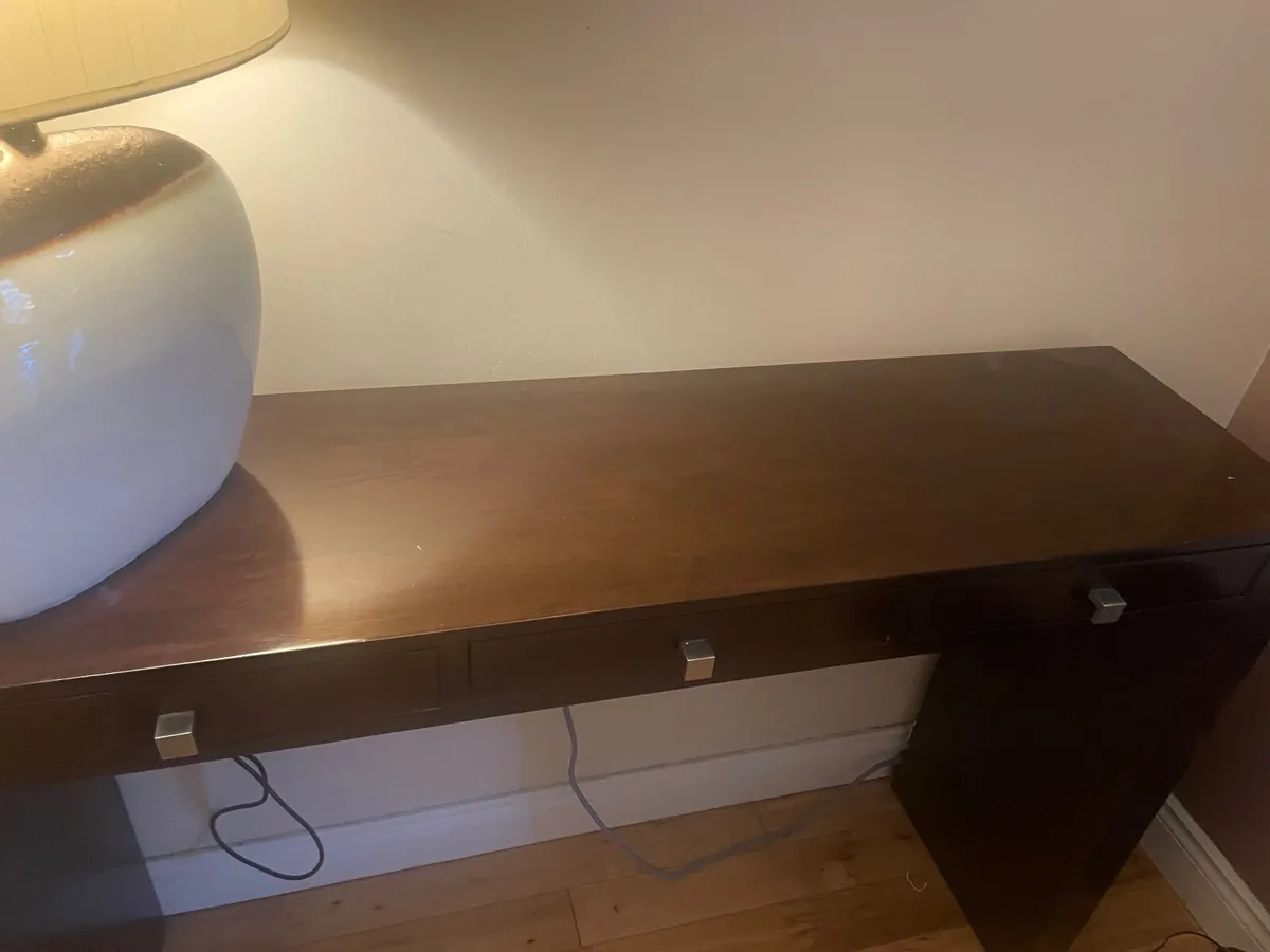Console table - Image 3