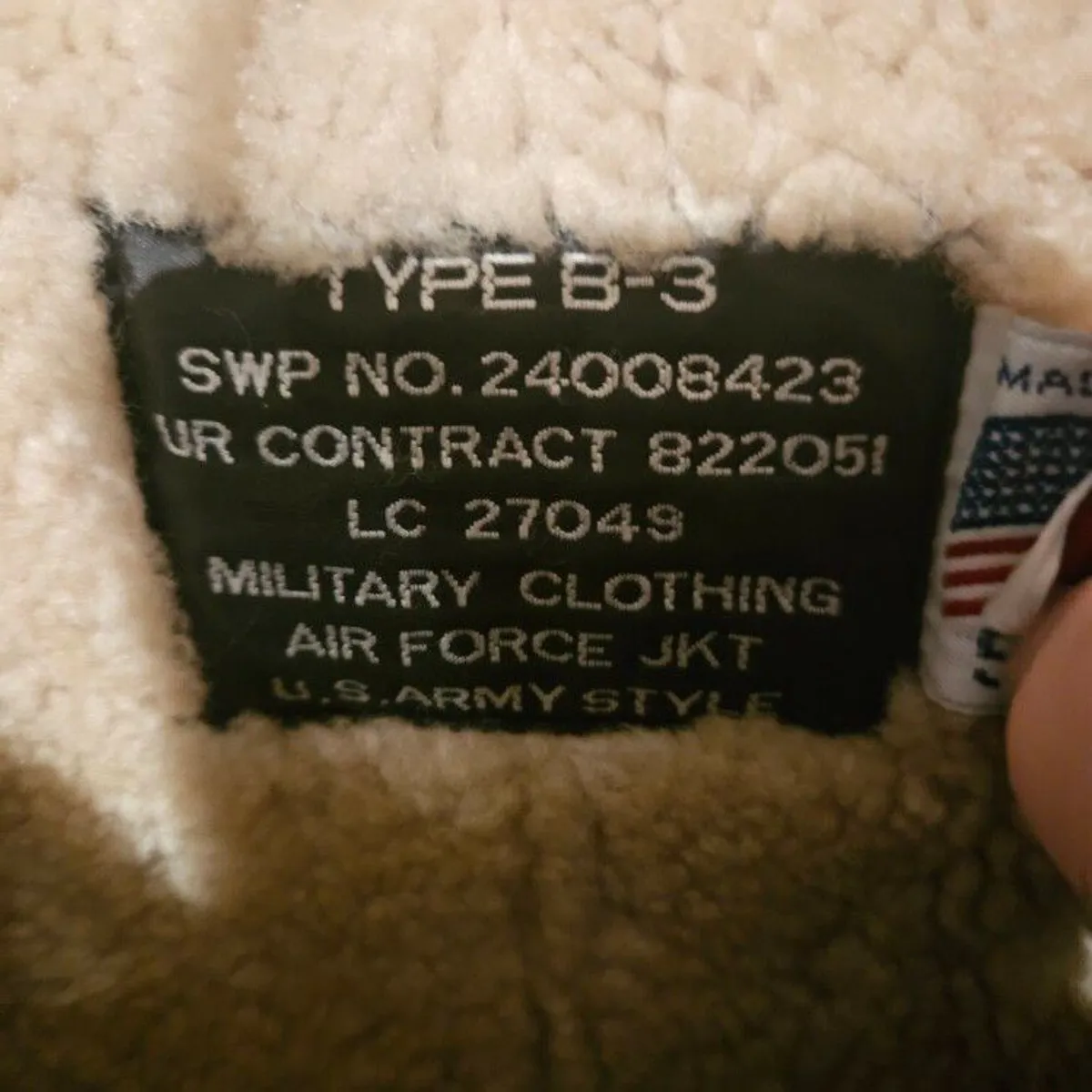 vintage B3 bomber jacket &hat - Image 4