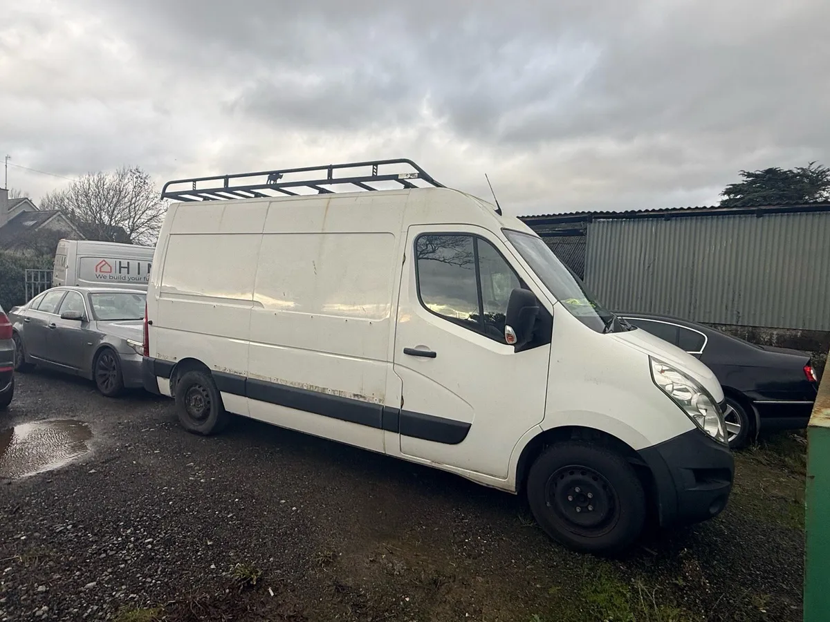 Renault Master - Image 2