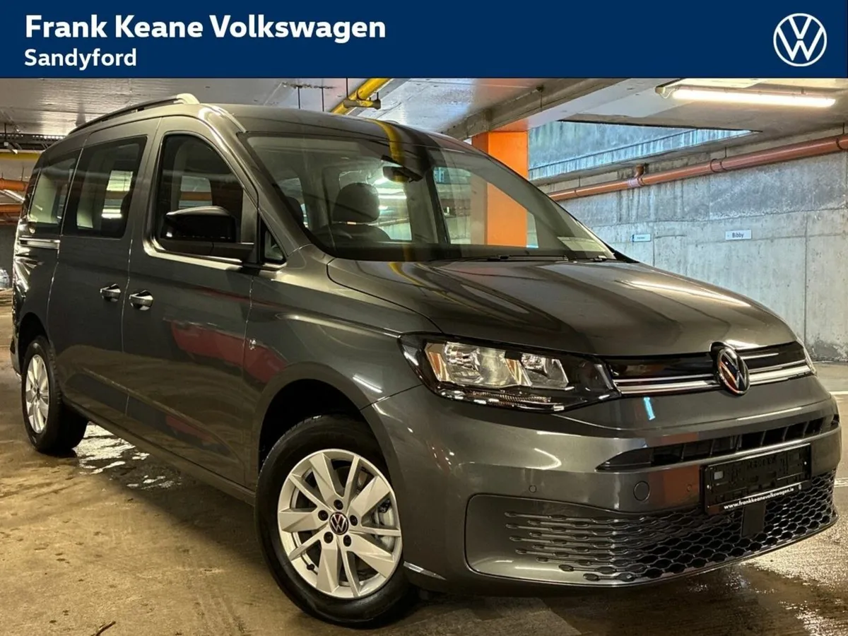 Volkswagen Caddy Maxi Life LIFE AUTO 2.0TDI 122BHP - Image 1