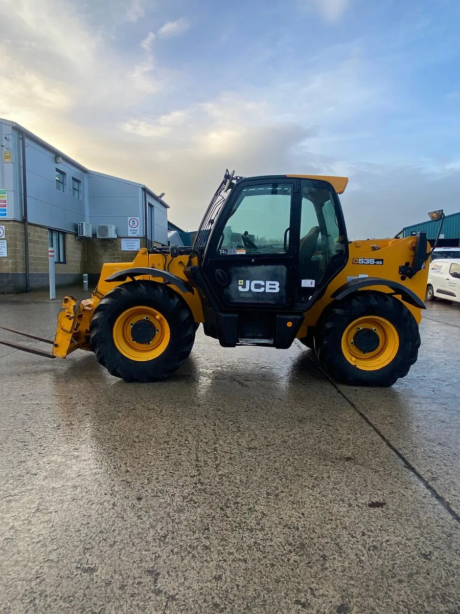 2013 JCB 535-95 9.5M TELESCOPIC FORKLIFT - Image 1