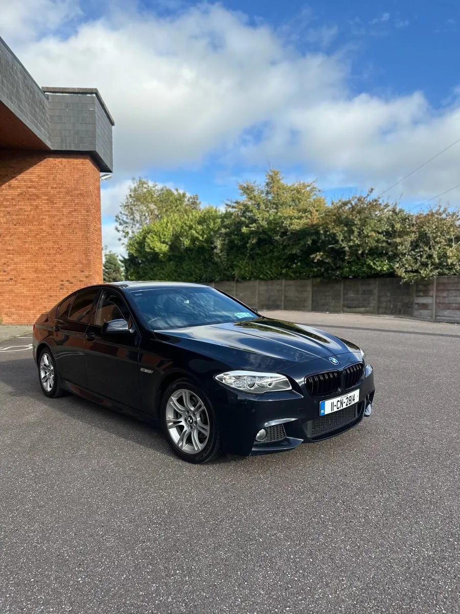 BMW 520D - Image 1