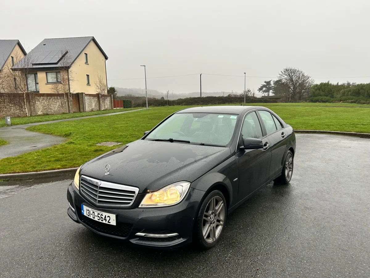 2013 mercedes benz C-class - Image 3