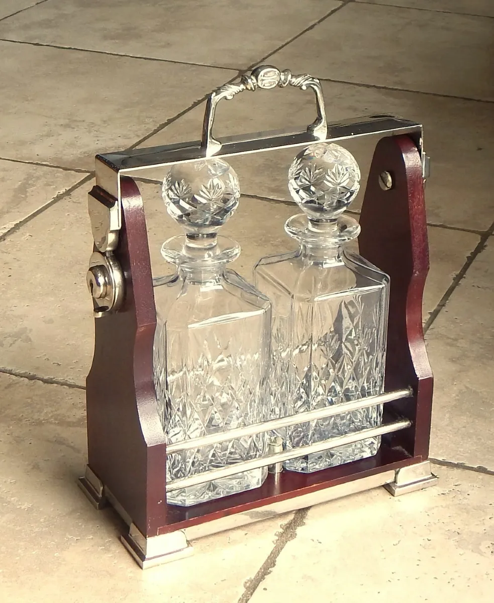 Twin Crystal Decanter Tantalus in Wood Case - Image 1