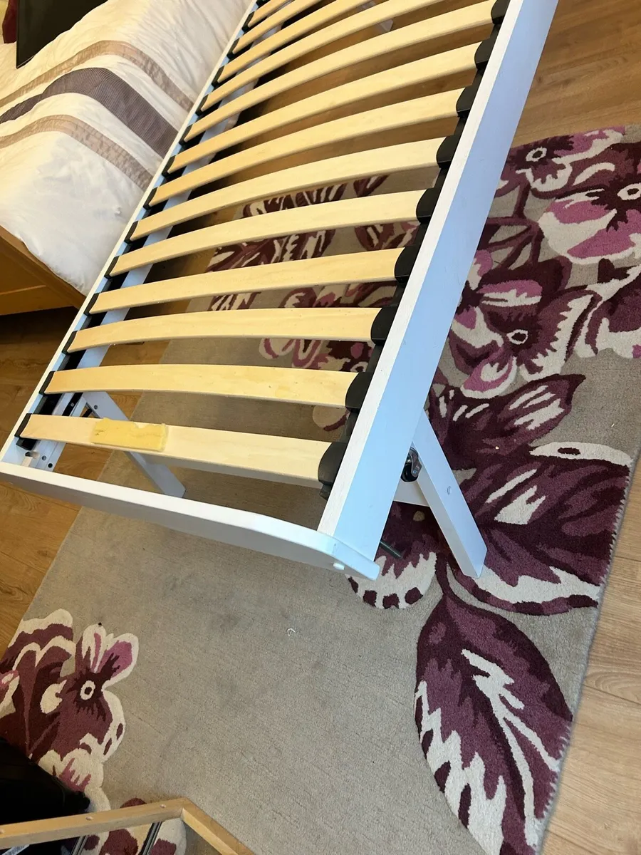 Foldable single  bed frame - Image 2