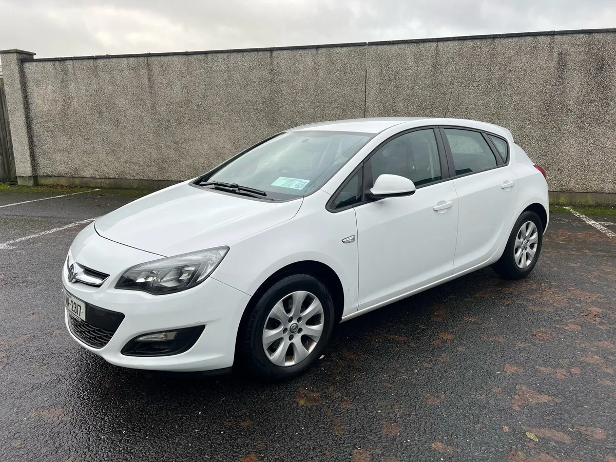 2015 Vauxhall Astra 1.6 Cdti Diesel 110Bhp - Image 1