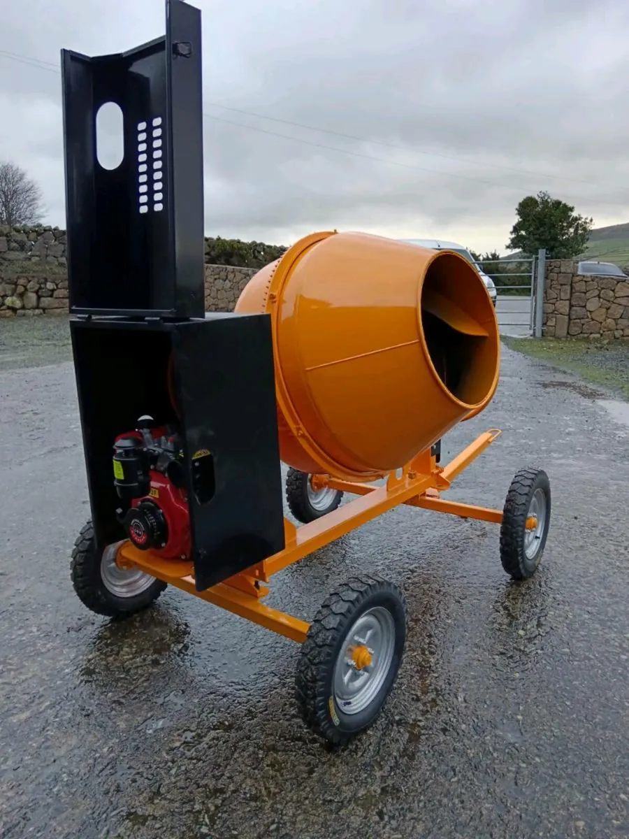 Cement mixers - Image 1