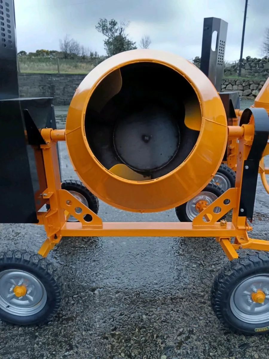 Cement mixers - Image 3