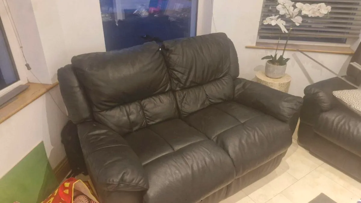 Black leather Couches - Image 2