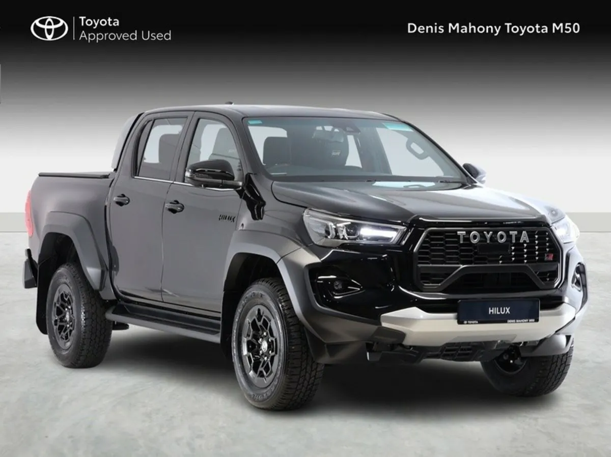 Toyota Hilux GR Sport II - Image 1