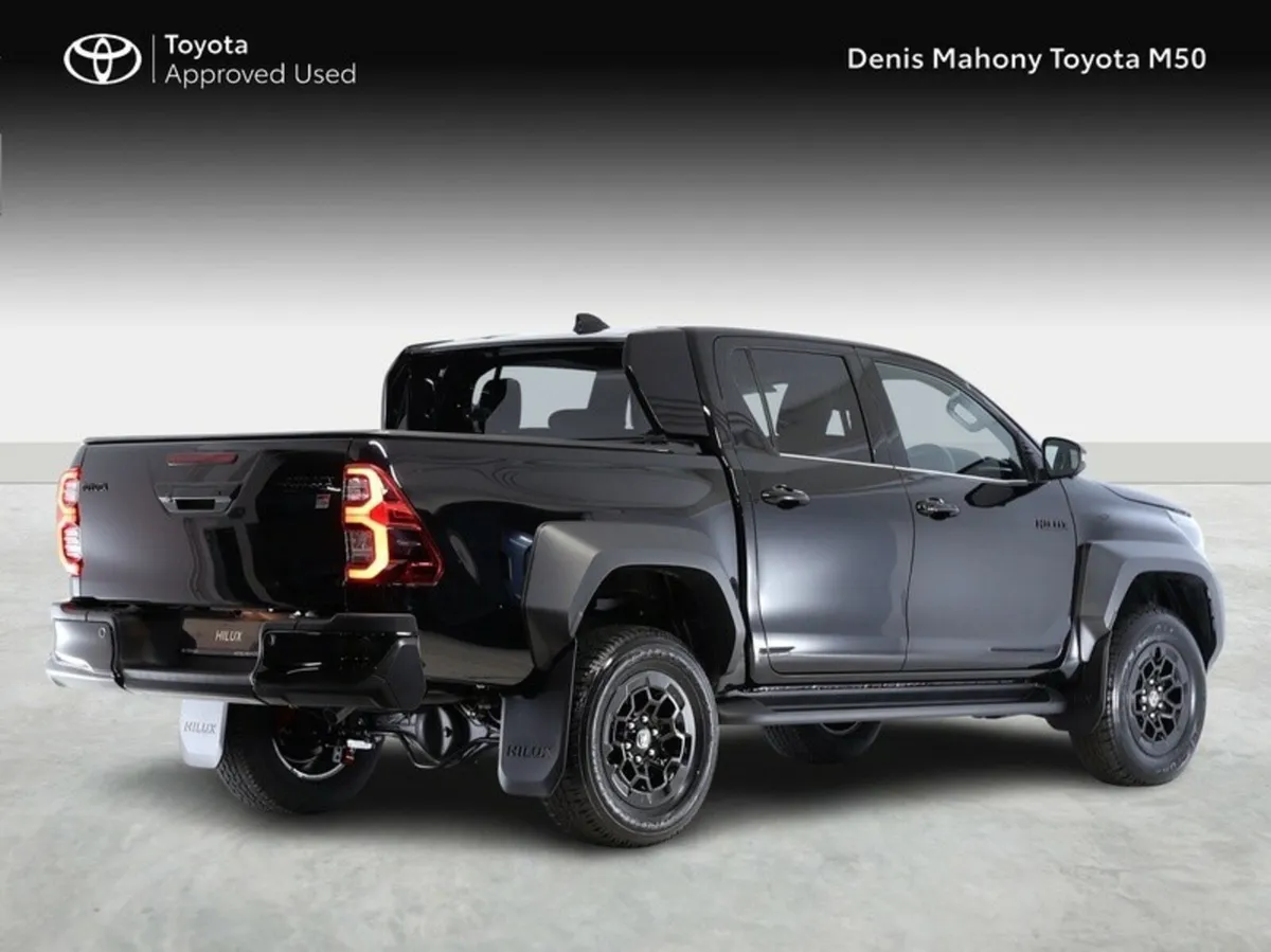 Toyota Hilux GR Sport II - Image 2