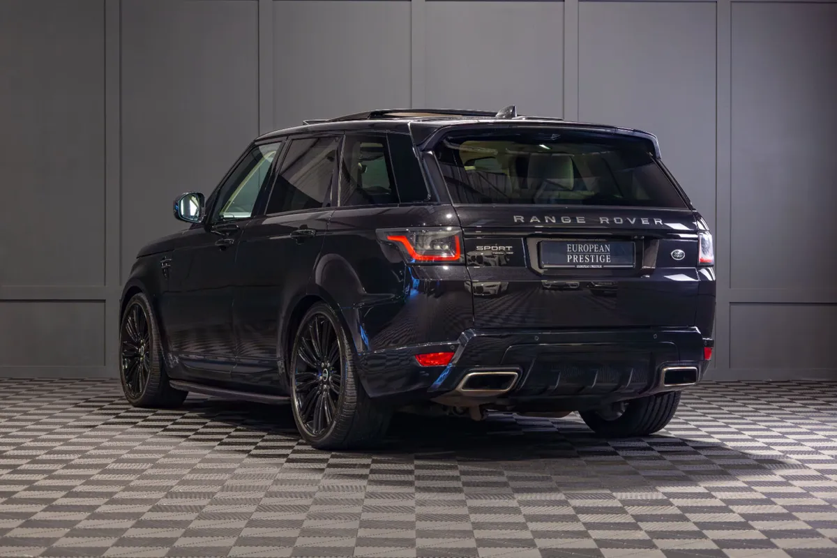 2019 Range Rover Sport P400e HSE - Image 4