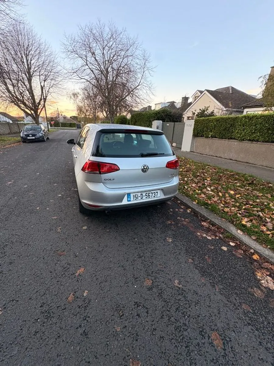 2015 Volkswagen Golf - Image 3