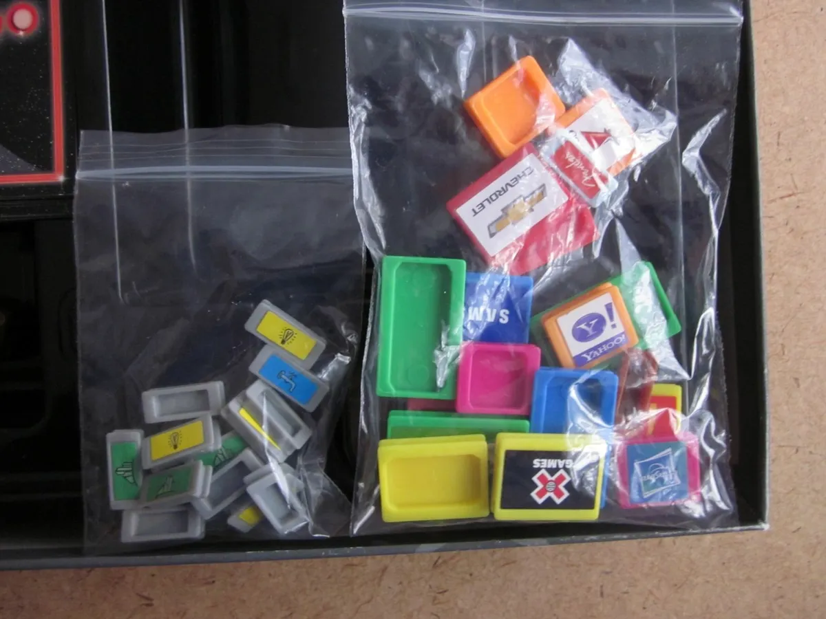 Monopoly Empire Board Game - Image 3