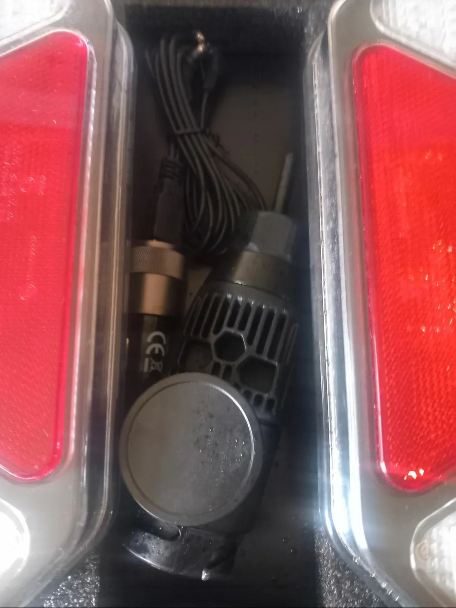 XL wireless 12/24V trailer light - Image 3