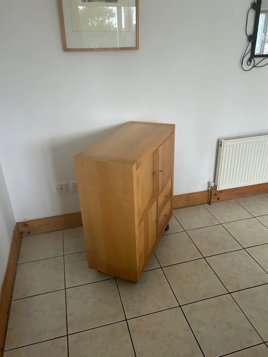 Small wooden sideboard - Image 2