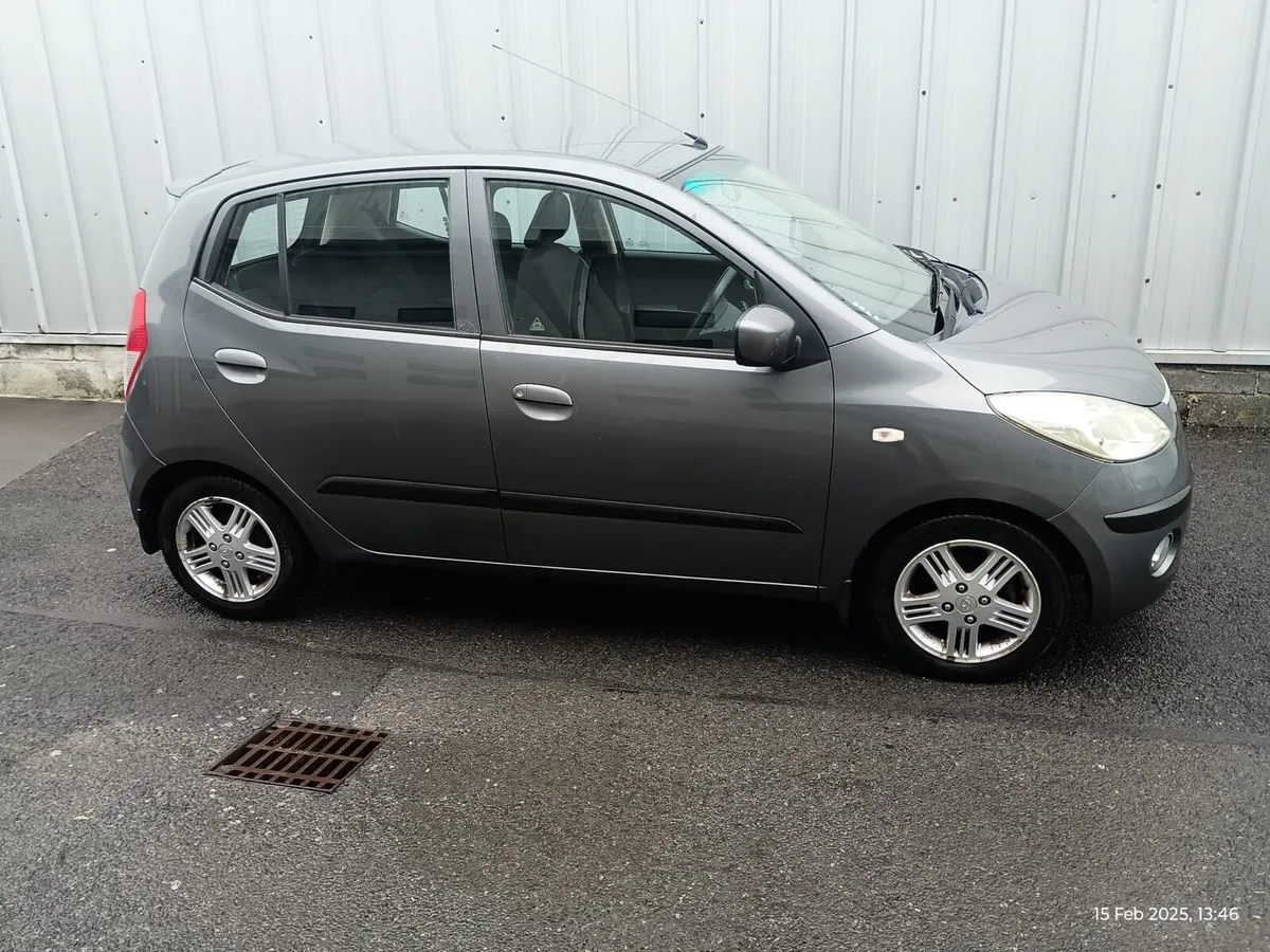 Hyundai i10 2010 – low mileage 94,139 km - Image 1