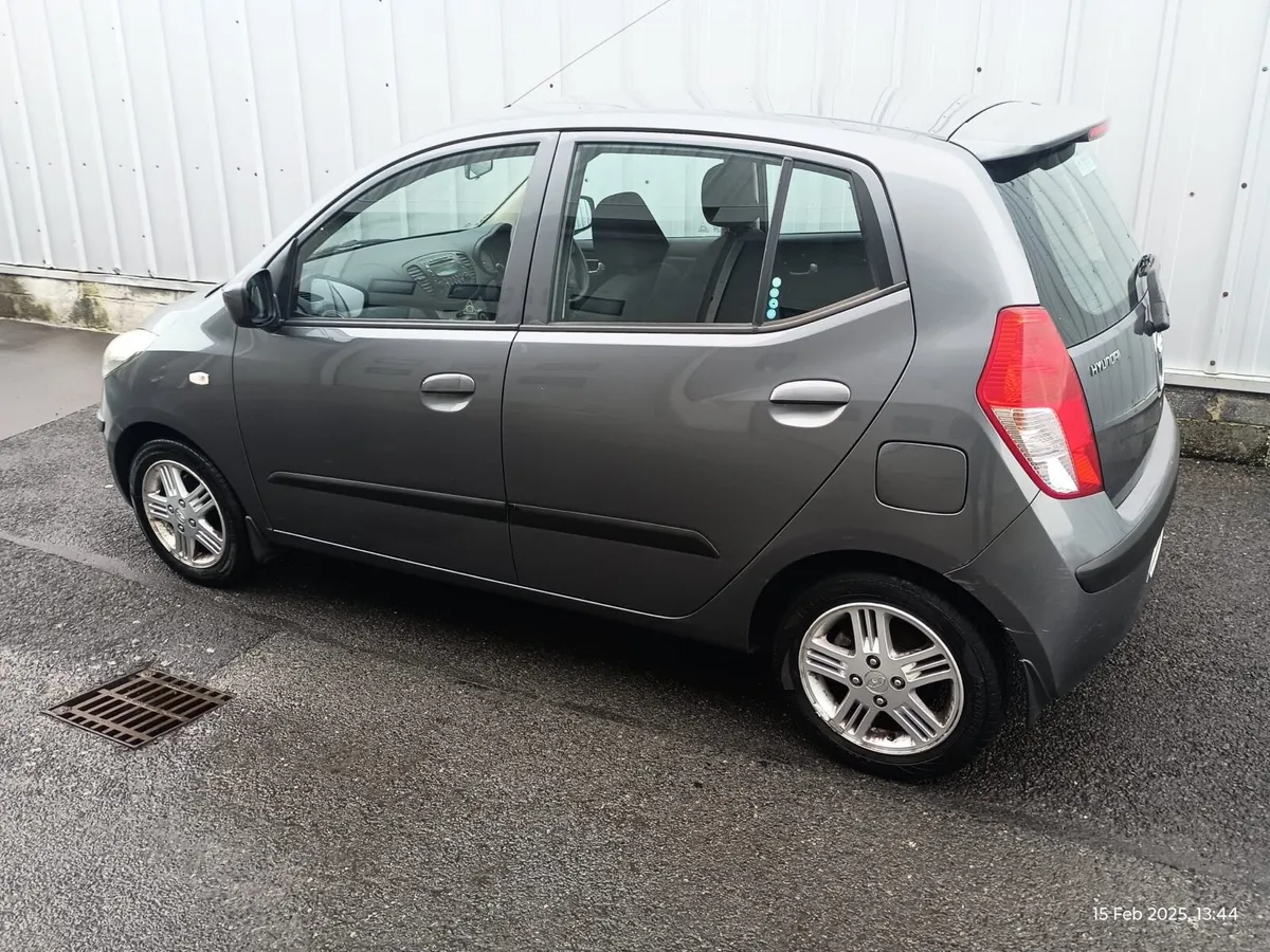 Hyundai i10 2010 – low mileage 94,139 km - Image 4