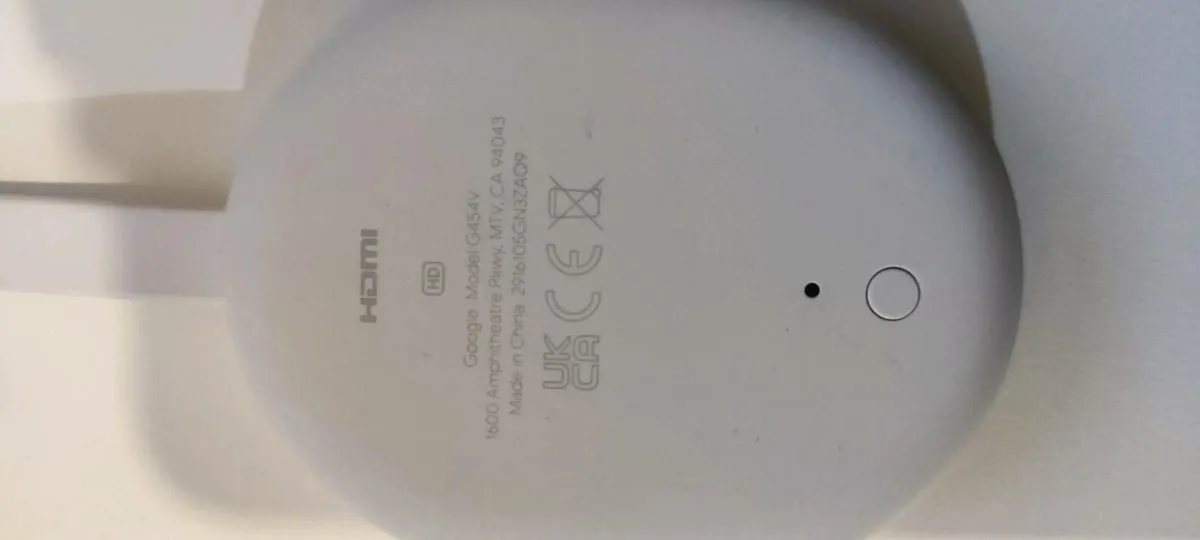 Chromecast with Google TV - Image 3