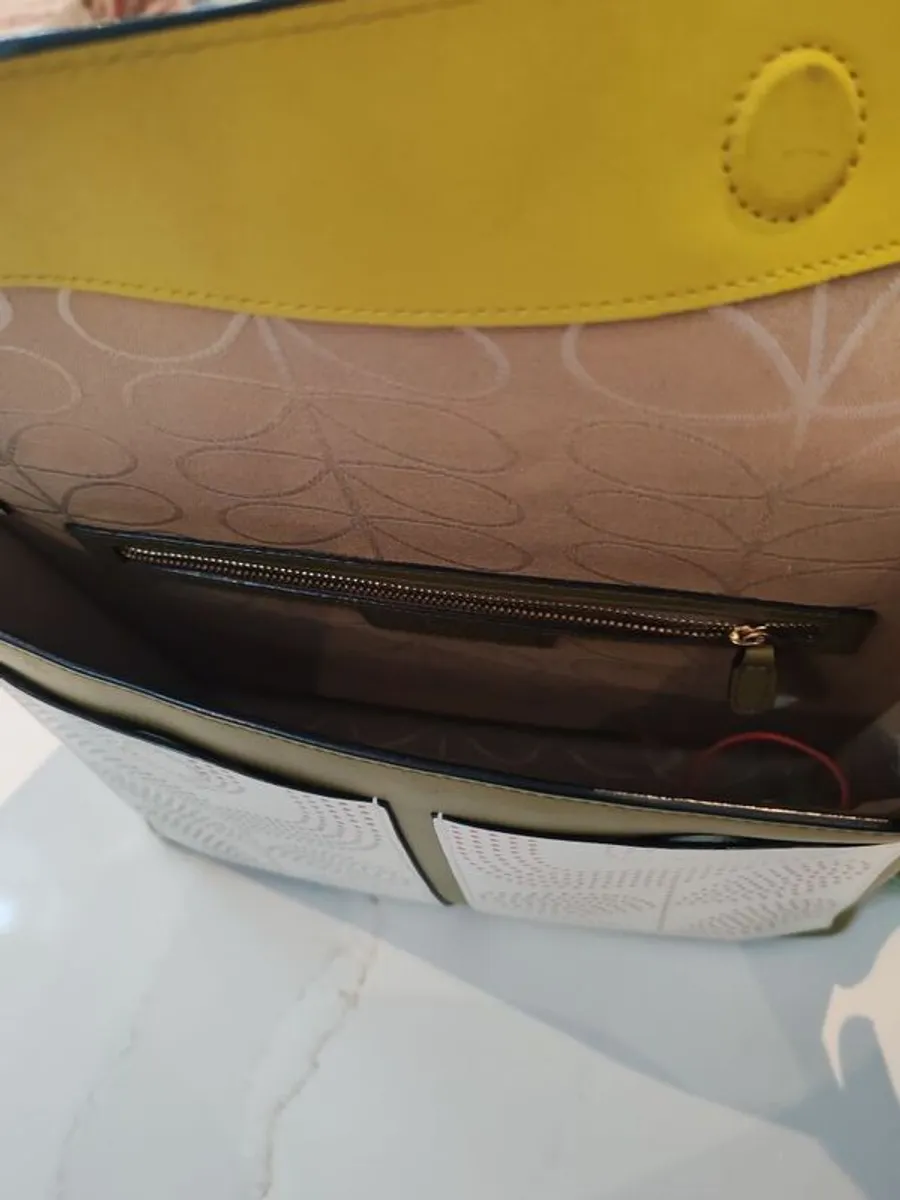 Orla kiely limited edition unique handbag - Image 3
