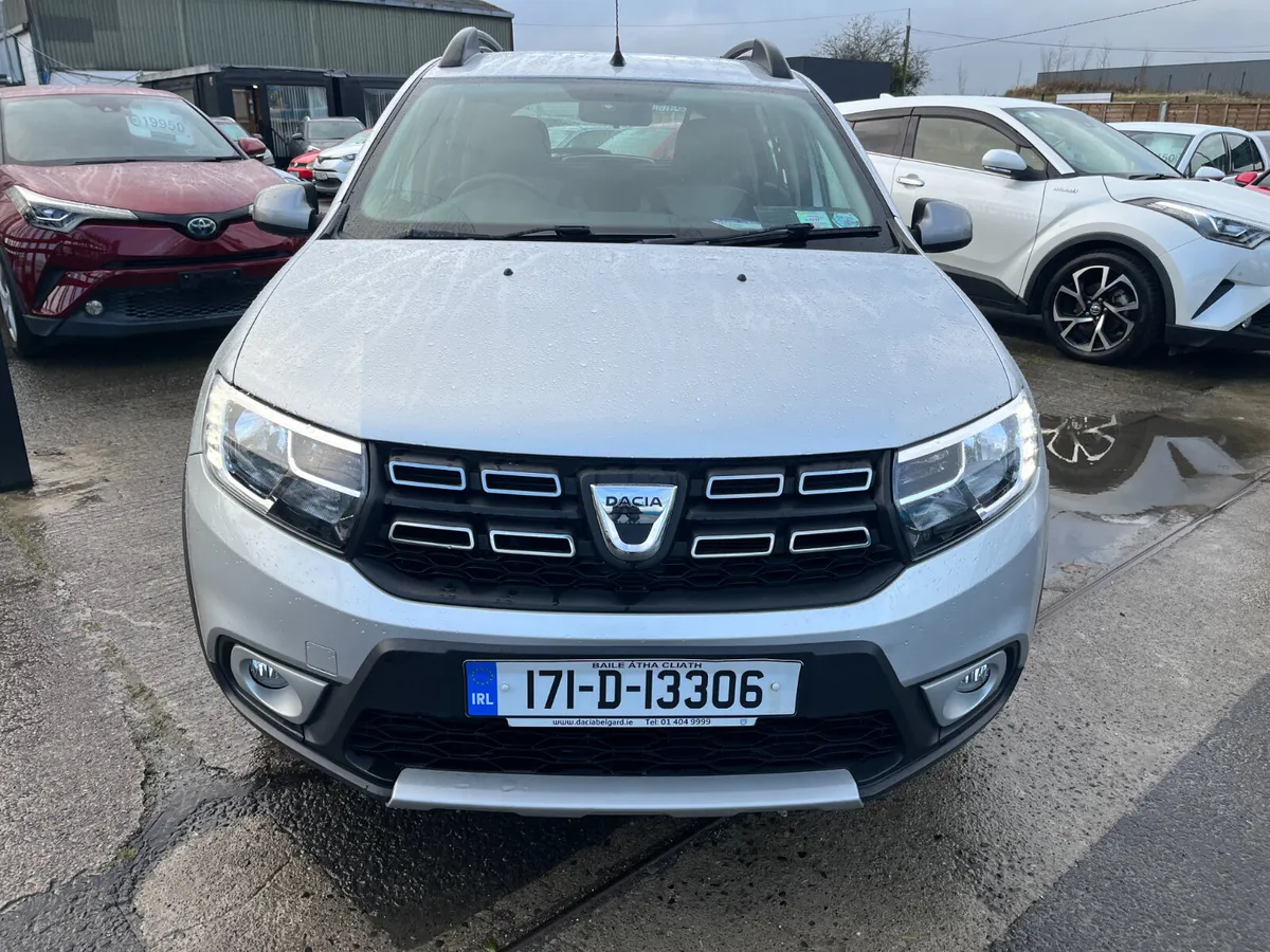 Dacia Sandero Stepway 2017, 1.5 DCI LOW KMS - Image 2