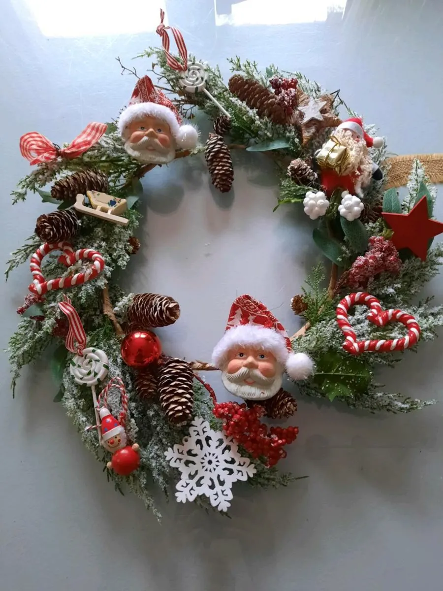 Christmas wreath - Image 1